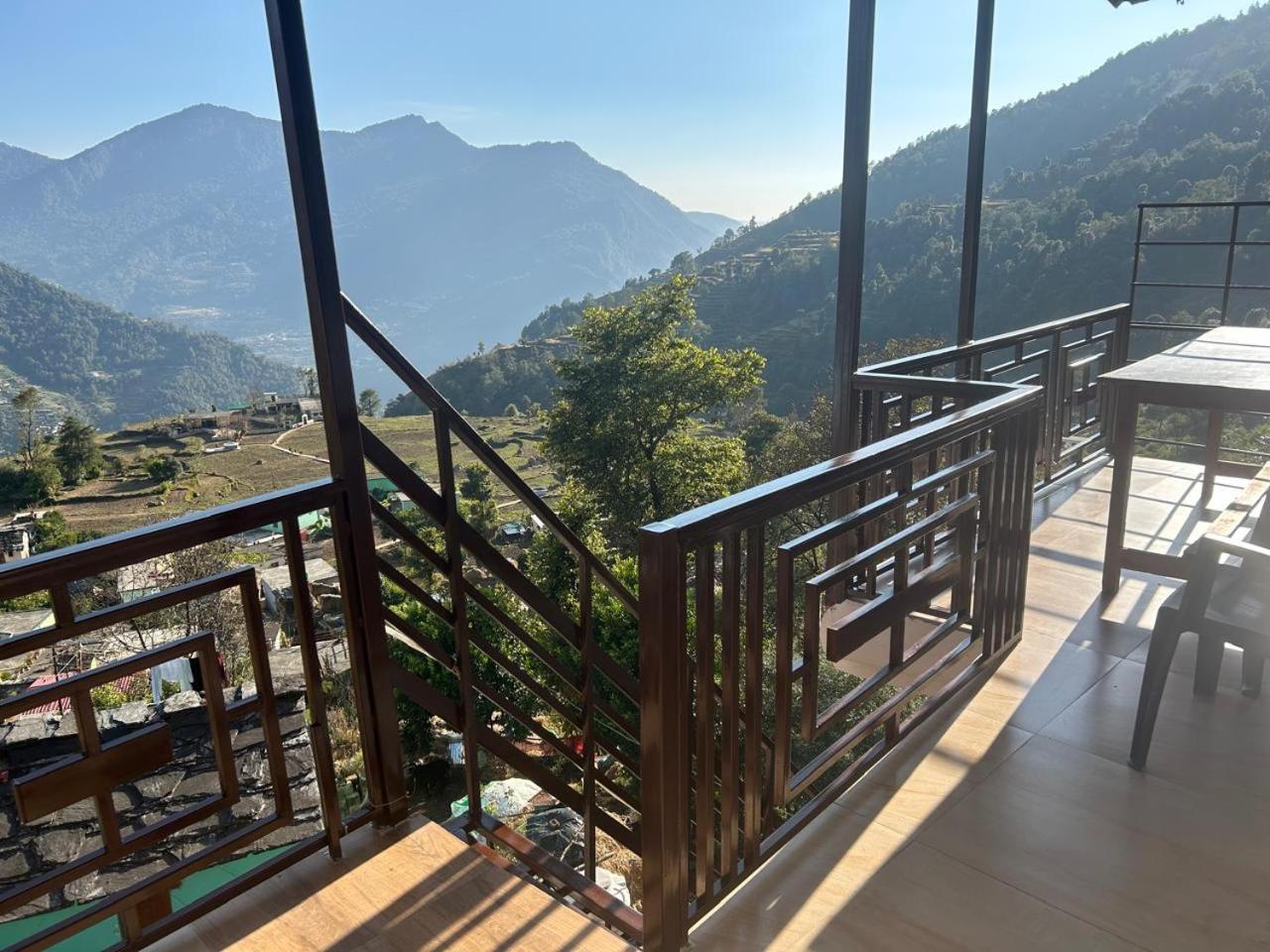 Hotel Mountain View Sari Bagian luar foto