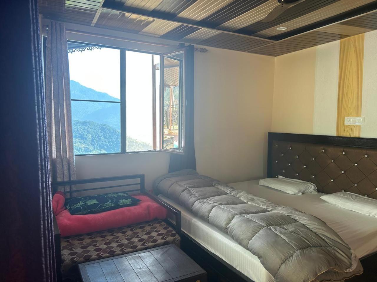 Hotel Mountain View Sari Bagian luar foto